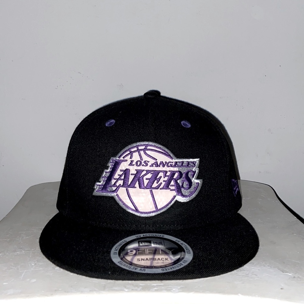 Lakers Team Merchandise Graphic Logo Snapback Hat/Cap Men’s OS 🧢​​​​​